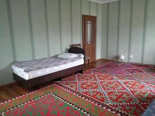 Гостевой дом Islam CBT Guest House Kazarman-1